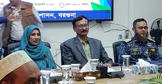 ‘হ্যাঁ’ ভোট দিতে সরকার উৎসাহিত করলেও সিদ্ধান্ত নেবেন জনগণ: পররাষ্ট্র উপদেষ্টা